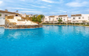 Awesome Home In Chiclana De La Frontera With Wifi